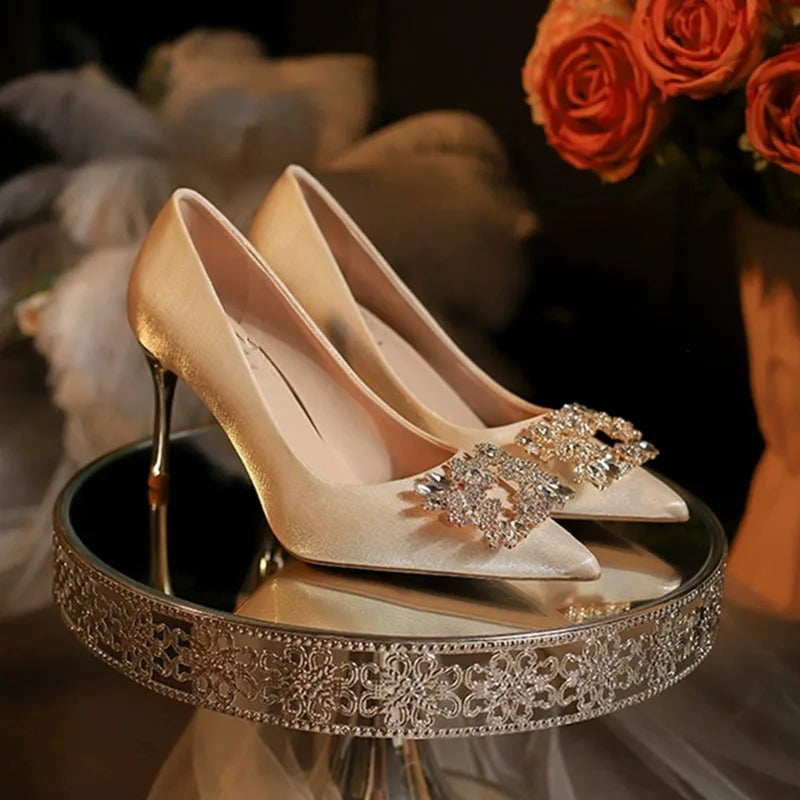 Sapato Elegância à Vista